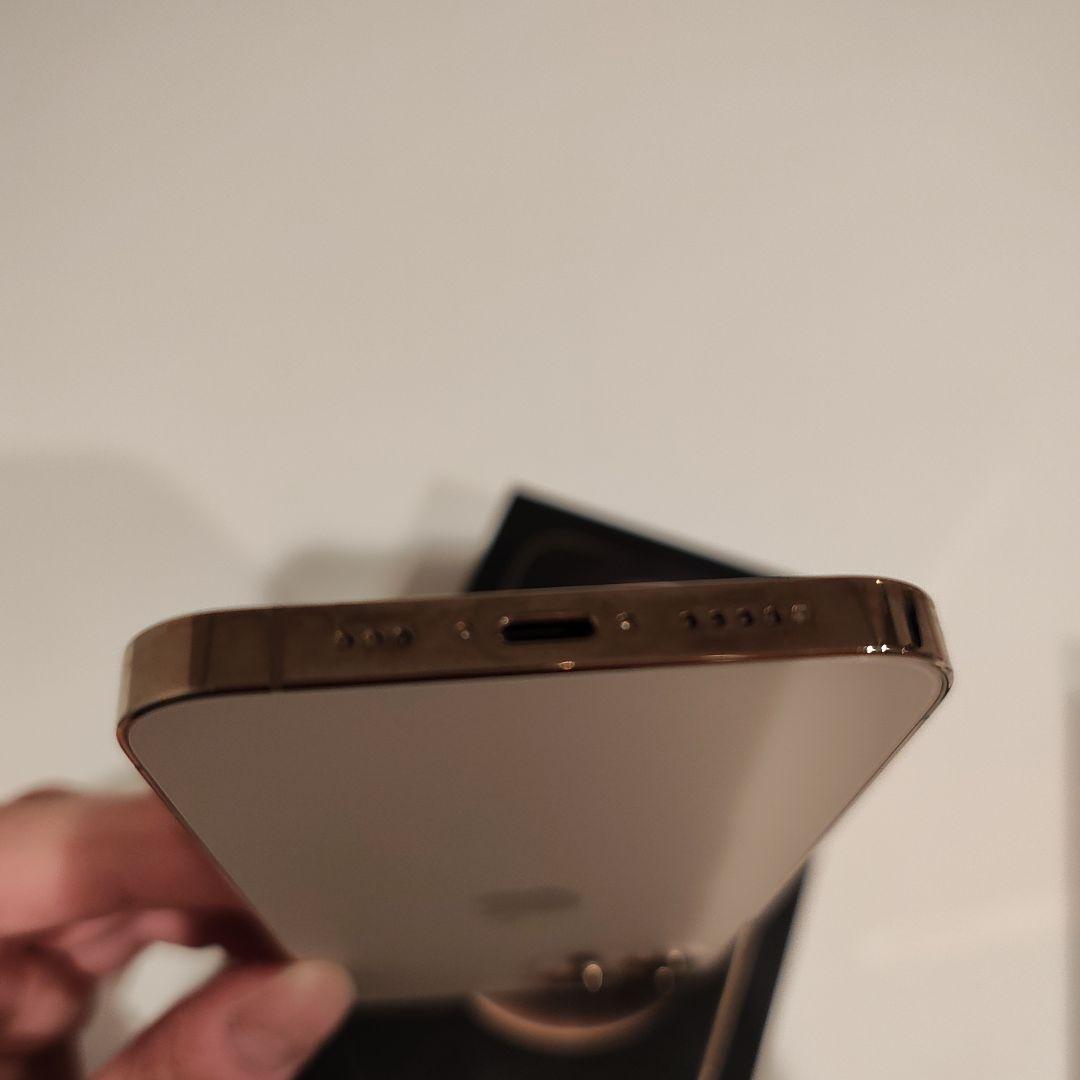 Apple iPhone 12 pro 128GB ゴールド　SIMロックなし