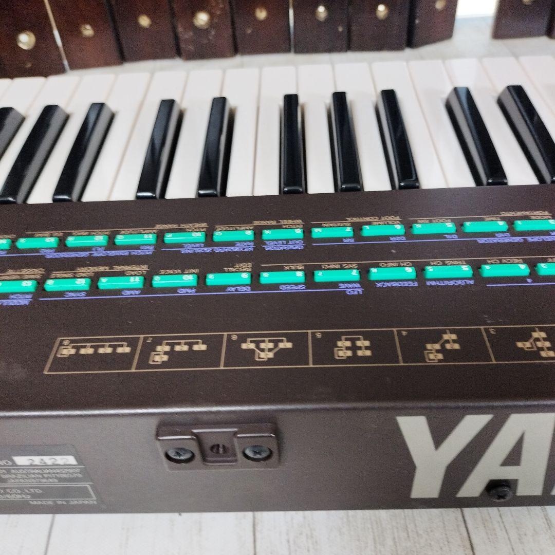 YAMAHA　DX21