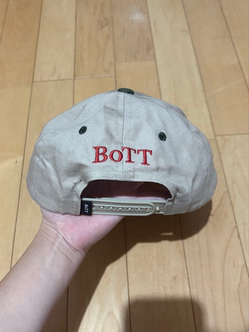bott capキャップ　カーキ　ベージュ