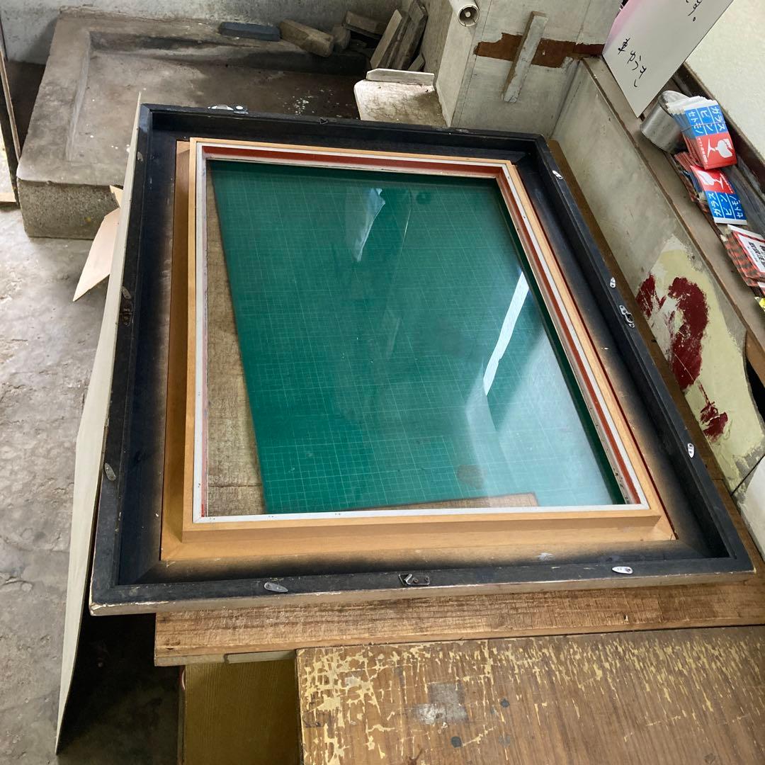 引き取り歓迎 大きい額縁 P20号 シルバーフレーム 銀色 油彩額縁 ガラス