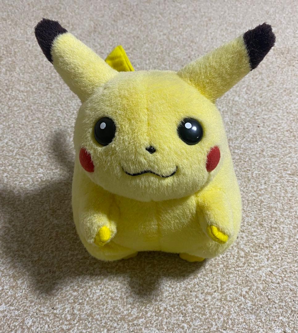 初期　ポケモン ピカチュウ ぬいぐるみTOMY タカラトミー