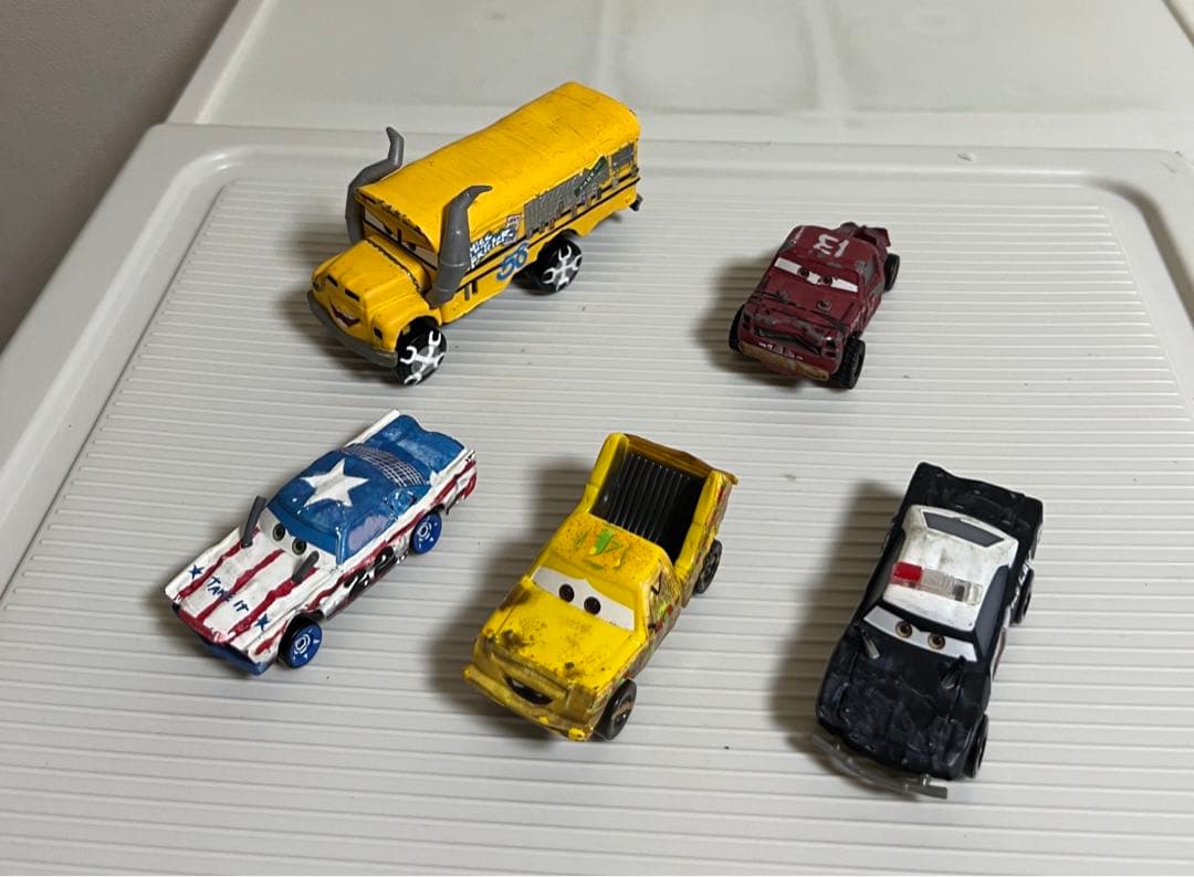 カーズ、マテル、ミニカー、（22番、54番、ミスフリッター）