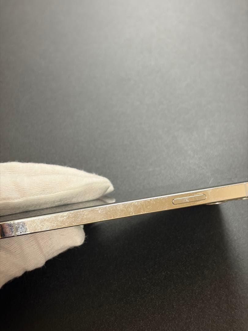 (キロロ)Apple iPhone 12Pro シルバー 本体 256GB