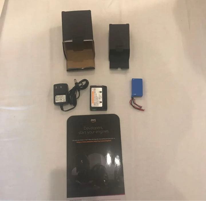 AWS DeepRacer 日本未発売品