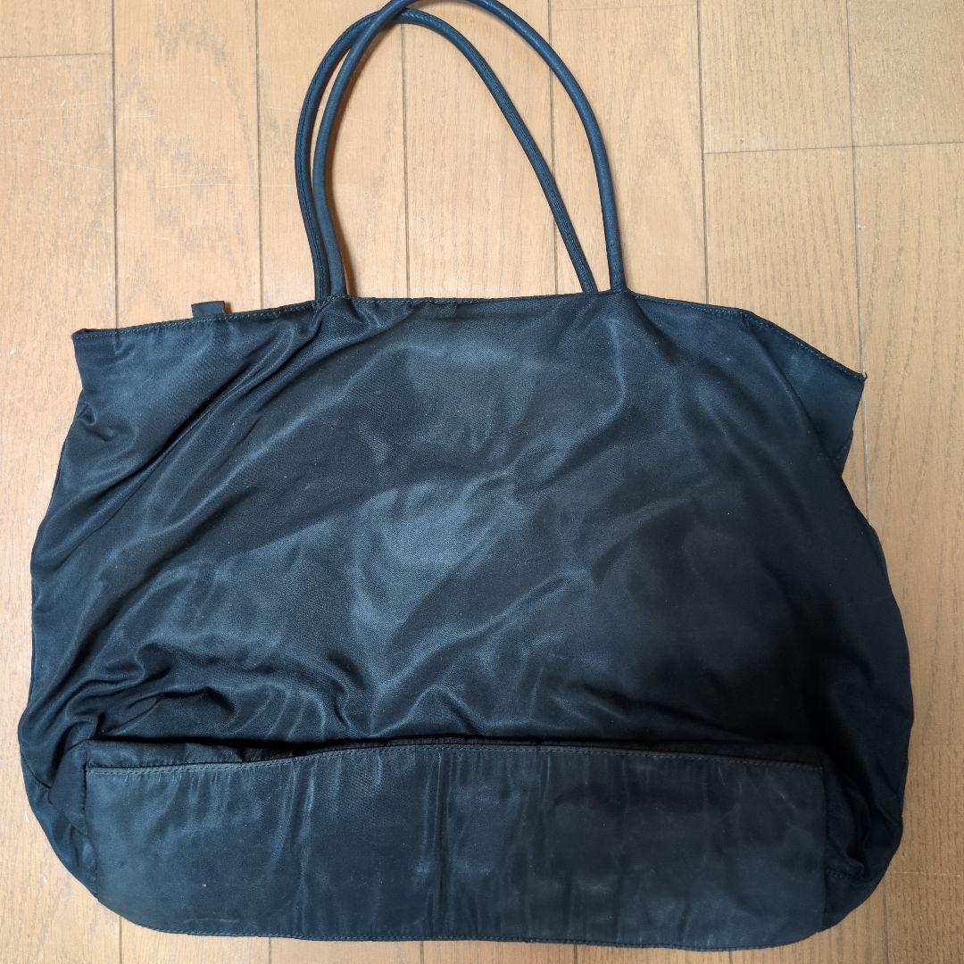 プラダブラック トートバッグ