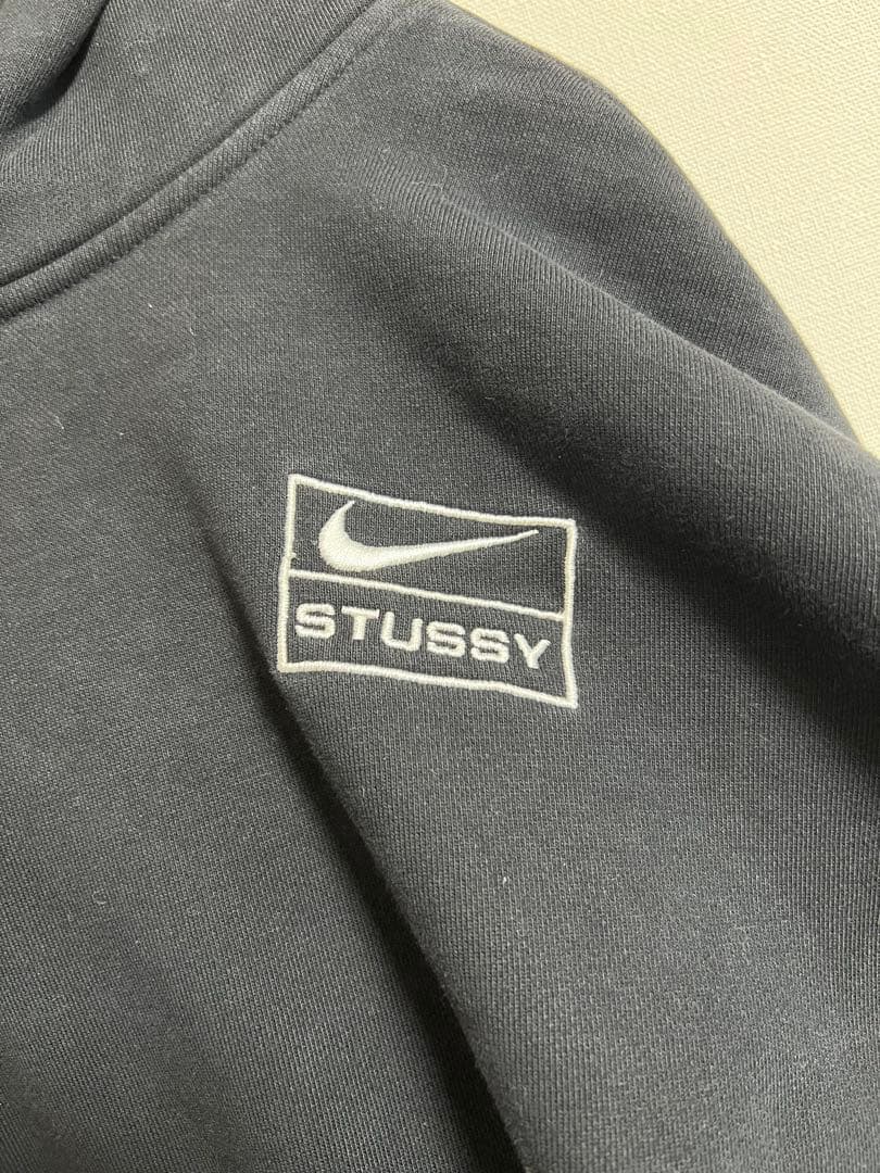 【期間限定値下げ】Nike x Stussy パーカー　L