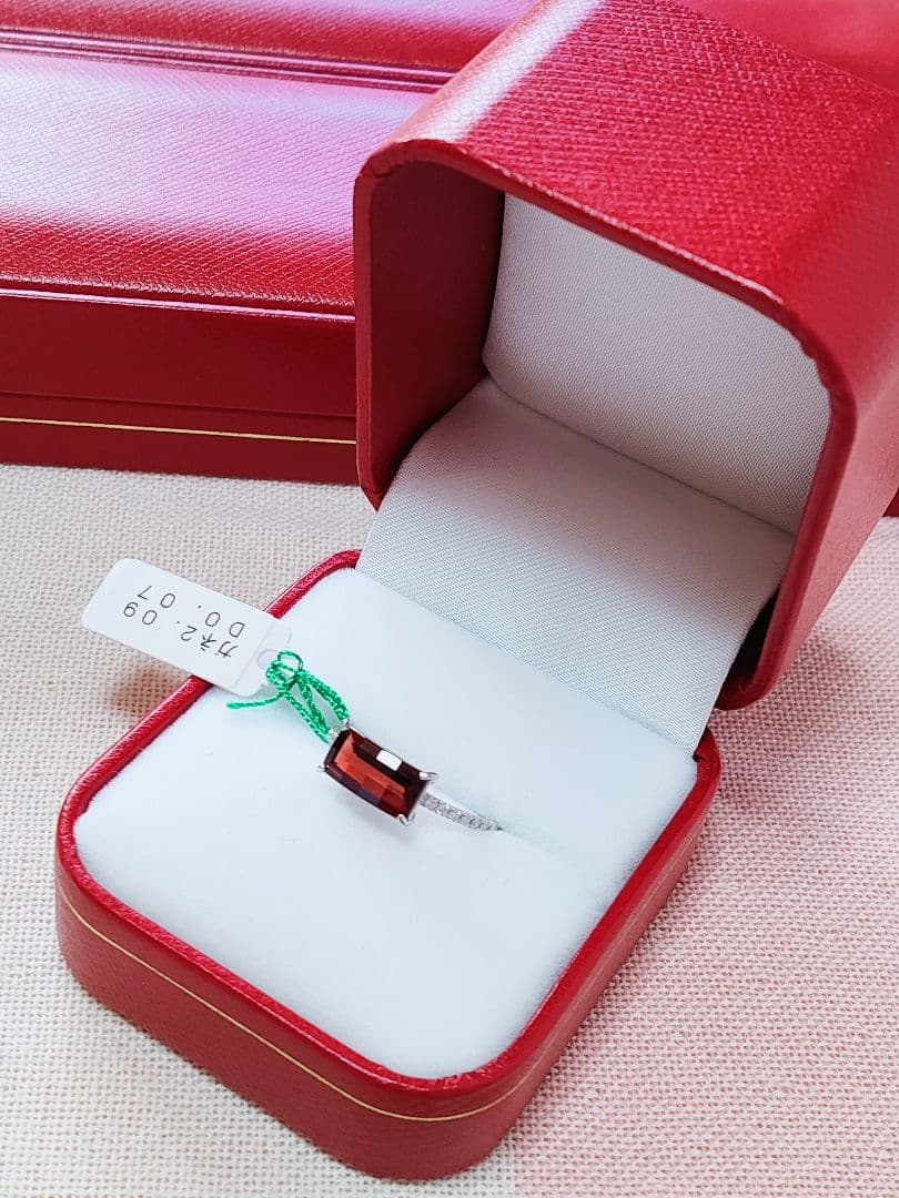 2026新作 未使用品 pt900 天然ガーネット ダイヤモンド リング