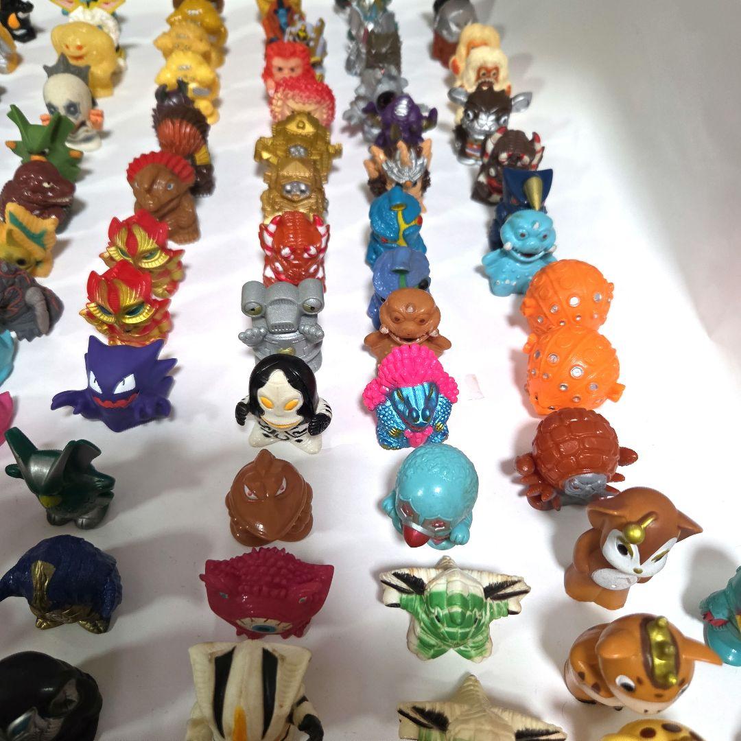 d*3様 ウルトラマン 　 怪獣フェギュア　ソフビ　指人形　大小309体　まとめ