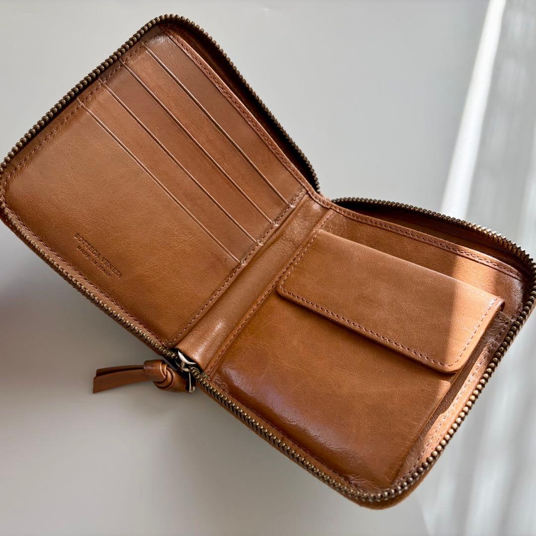 レイコ様用　美品 超希少 限定 ボッテガヴェネタ 二つ折り財布 グリーン 箱あり