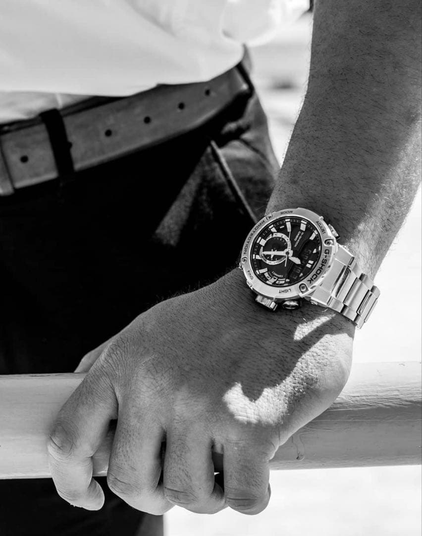 【極美品】CASIO G-SHOCK GST-200　タフソーラー　大人気