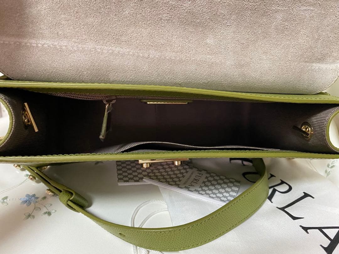 FURLA ショルダーバッグ レザー 保存袋付き