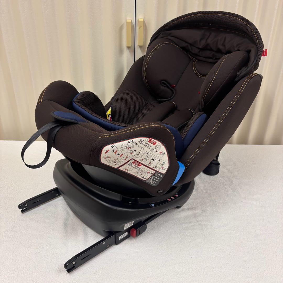 クリーニング済　☆美品☆　新生児～11才　カイナ　ビットターン　ISOFIX　2