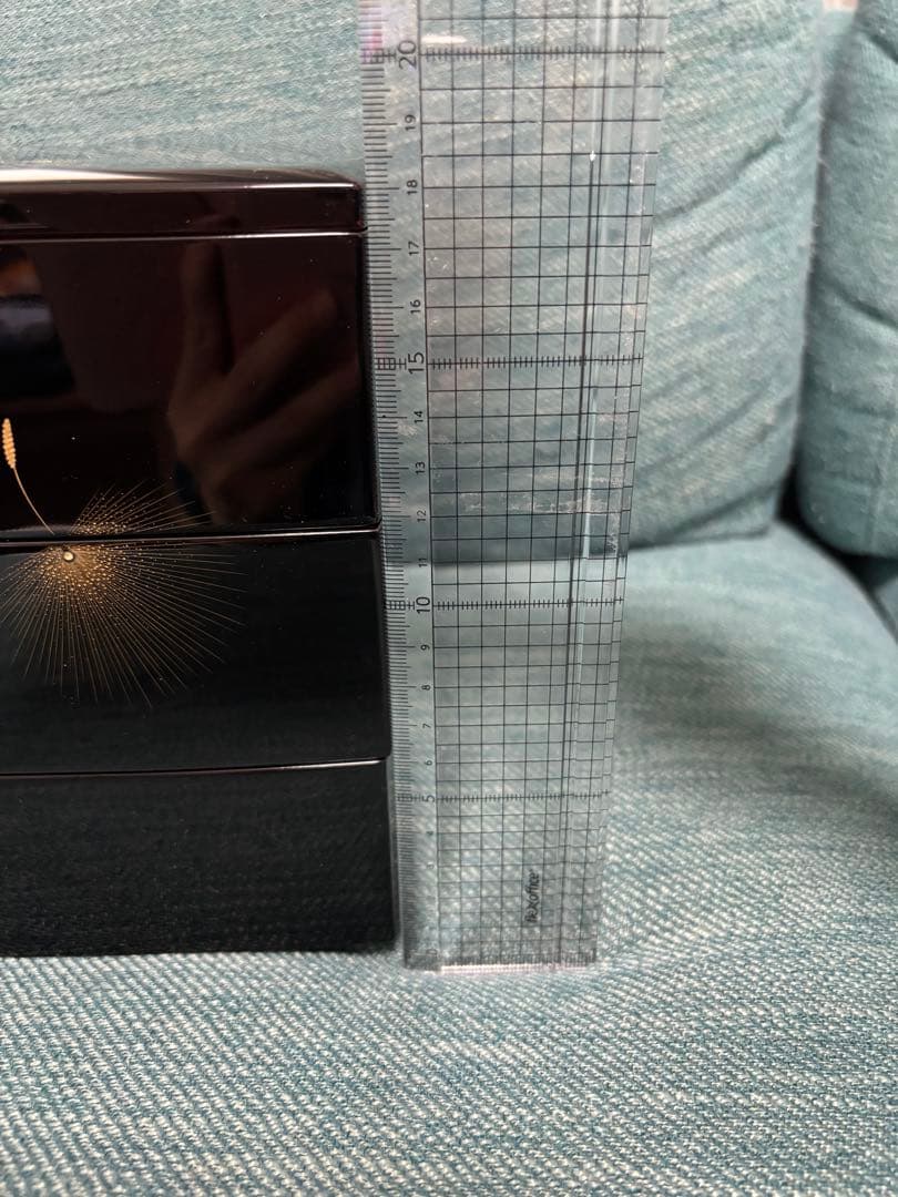 輪島塗 三段重 台付　飛花沈金　うるし塗