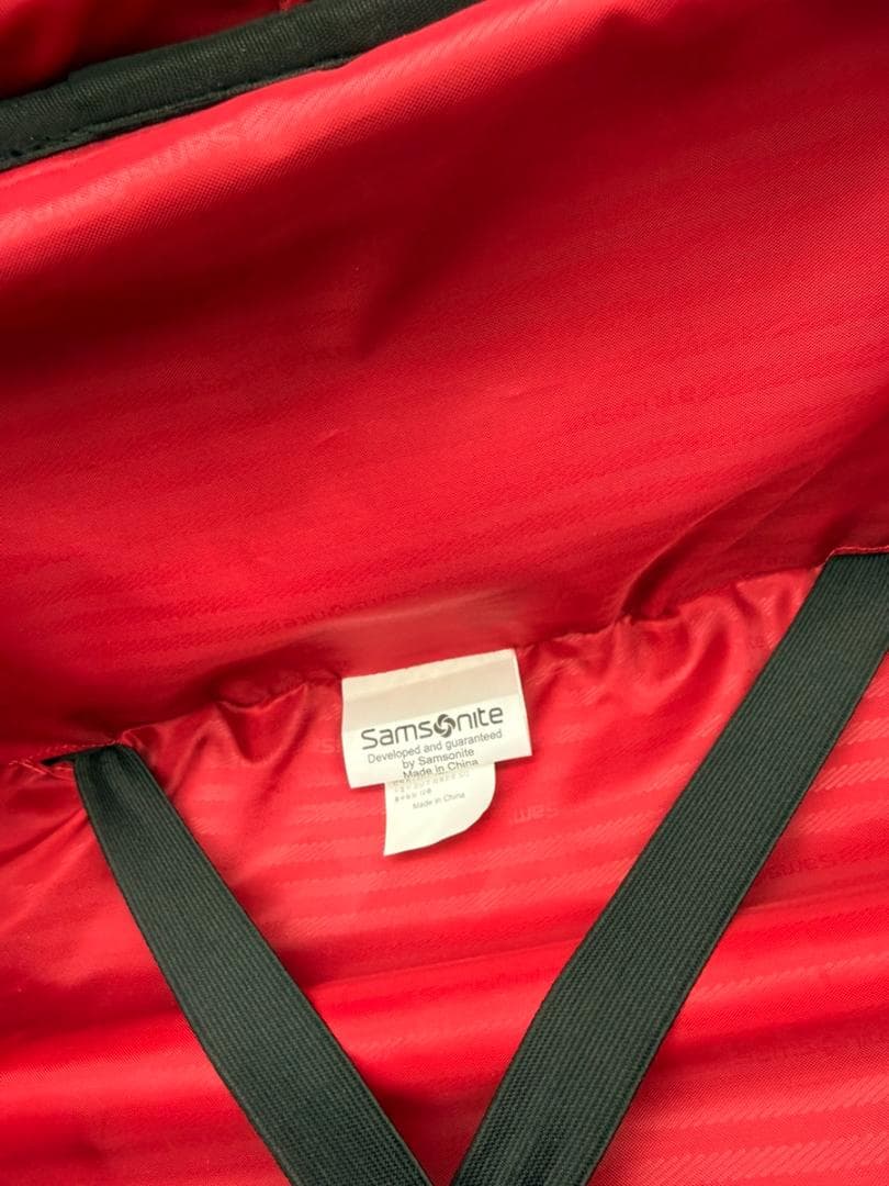 美品 4輪 サムソナイト ヴァイゴン キャリーケース 黒 機内持込可 軽量