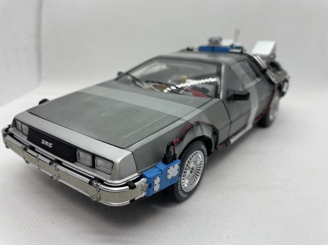 505-008 HotWheels 1/18 バック トゥ ザ フューチャー