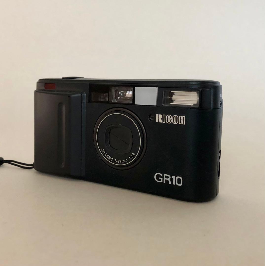 RICOH GR10 ブラック／コンパクトフィルムカメラ