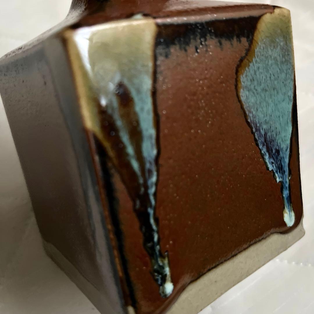 人間国宝　浜田庄司　濱田庄司　鐵釉花瓶　角瓶　花生　共箱付き