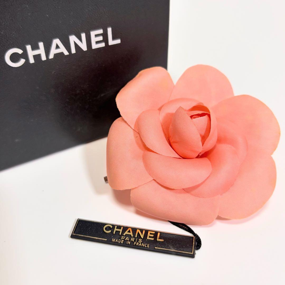 希少 シャネル カメリア ブローチ フラワー ロゴ コサージュ 花型
