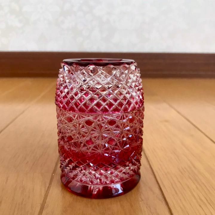 ナツメ(棗) クリスタル 江戸切子 レッド 黒川昭男 作 (新品未使用)