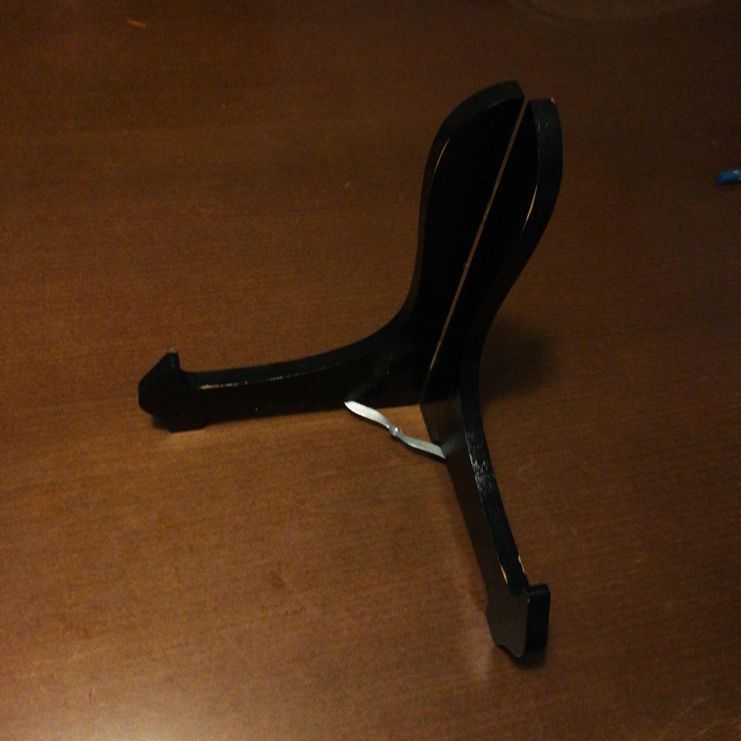 大皿　青い染付が特徴的な陶器の皿