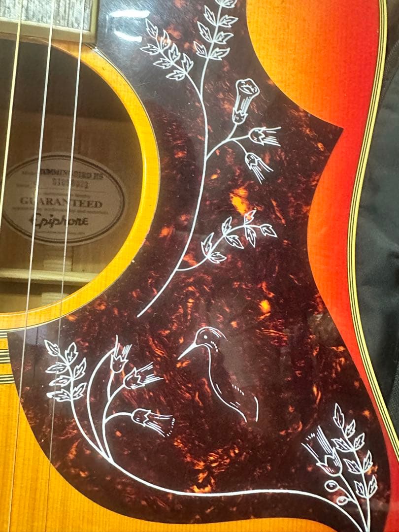 すずめの涙 希少Epiphone Hummingbird Aged