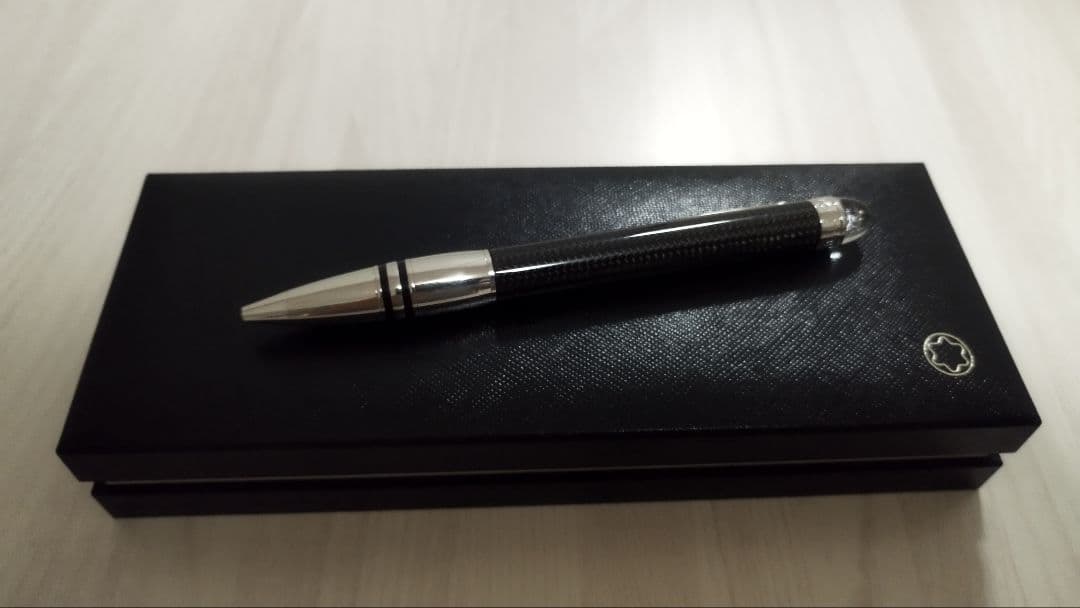 モンブラン スターウォーカー ドゥエ カーボン ボールペン