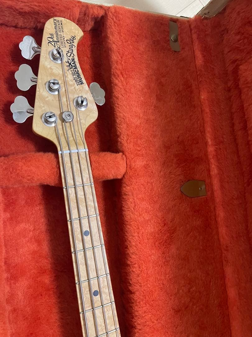 ミュージックマン　スティングレイ　20周年記念モデル　美品　レア