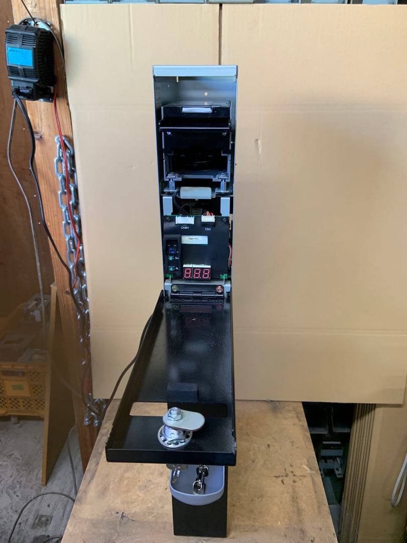 両替機　グローリーEMS-7（改）1000円→500円×2枚　領収書発行OK