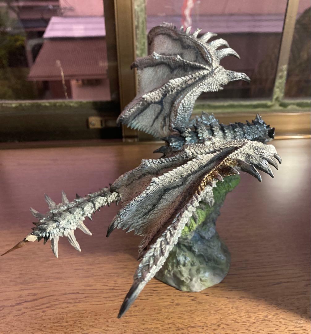 タ*ロ様 カプコンフィギュアビルダー クリエイターズモデル 雷狼竜 ジンオウガ