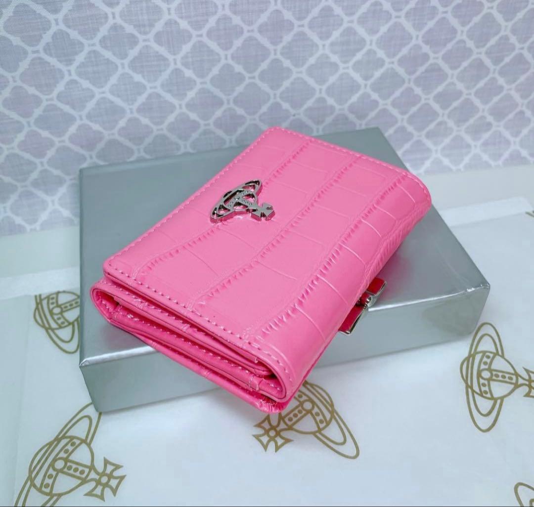 【内側柄も素敵☆最新作】Vivienne Westwood 三つ折財布 ピンク