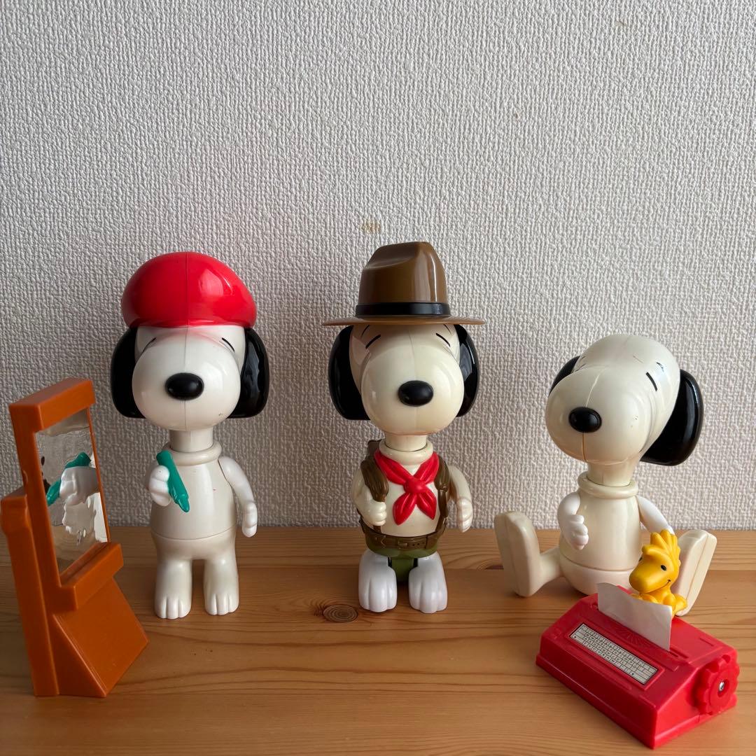 マクドナルド スヌーピー フィギュア 9体セット