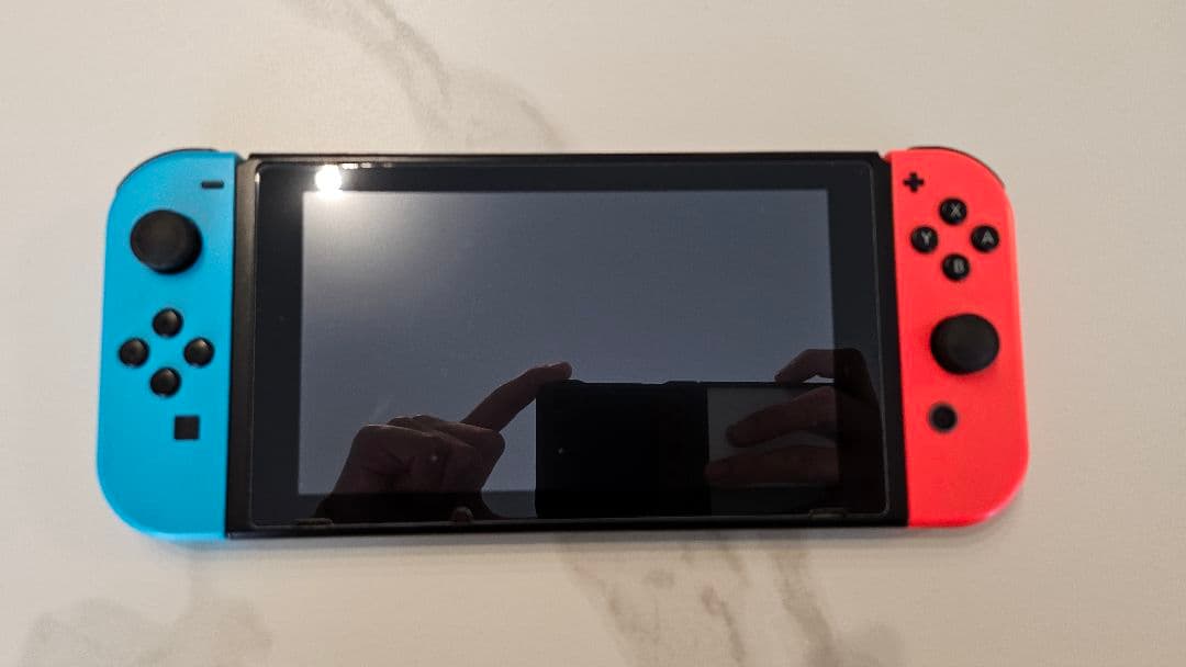 Nintendo Switch 青/赤 本体 充電器付き hdmiケーブル付き