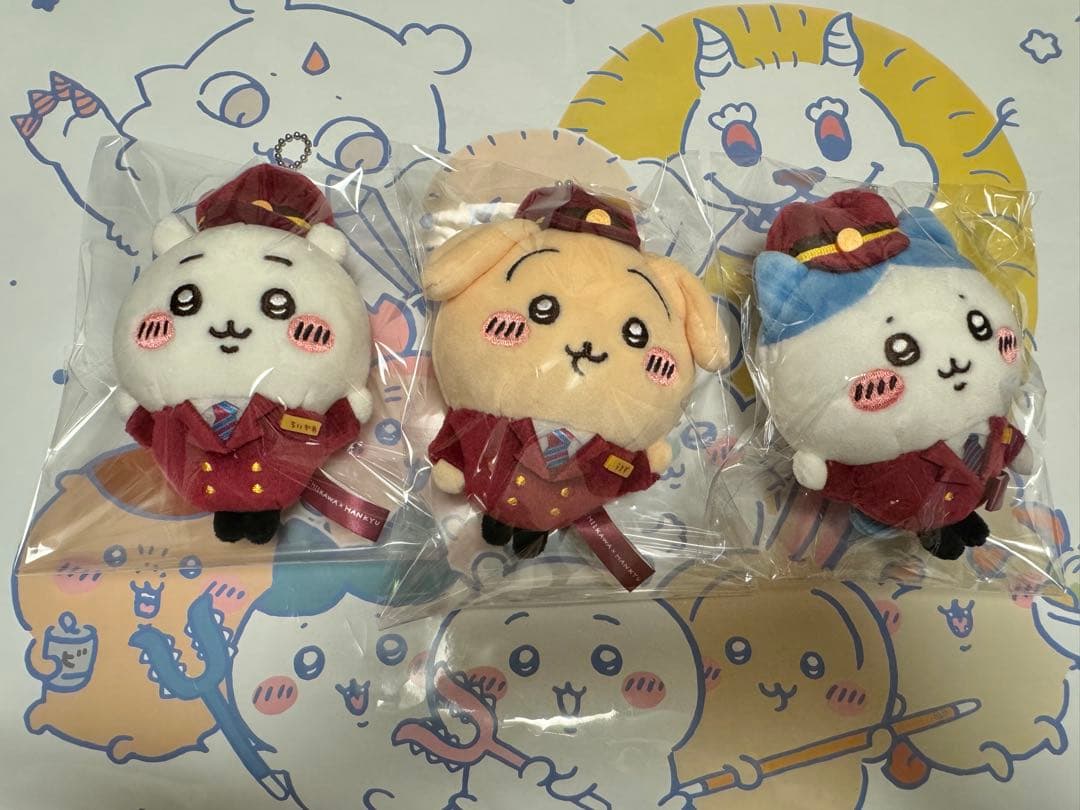 ちいかわ阪急 マスコット　うさぎ　ハチワレ　ちいかわ　マスコット