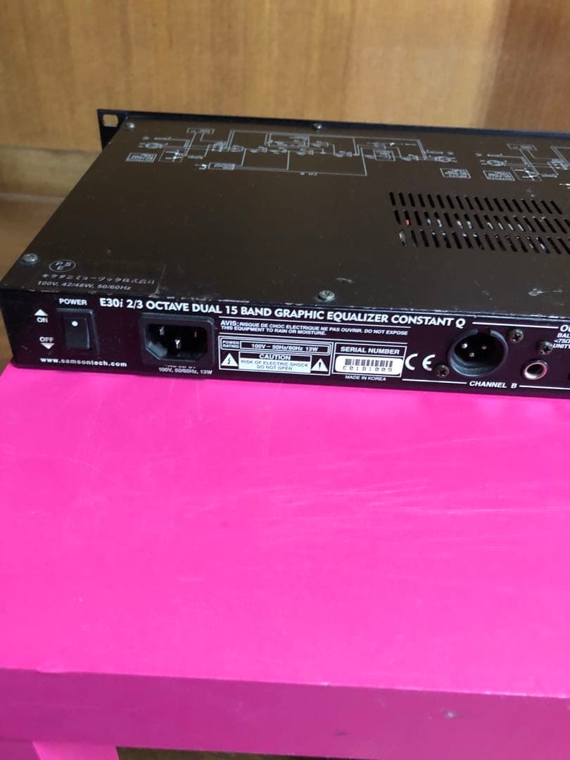 SAMSON EQS 2/3 グラフィックイコライザー