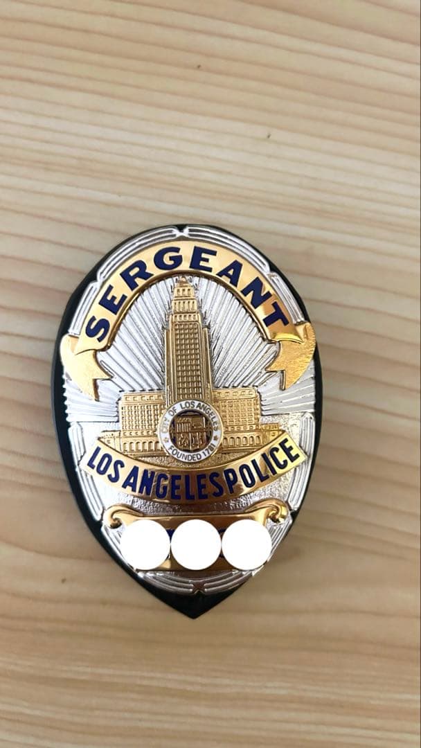 ロサンゼルス市警　レプリカポリスバッジ
