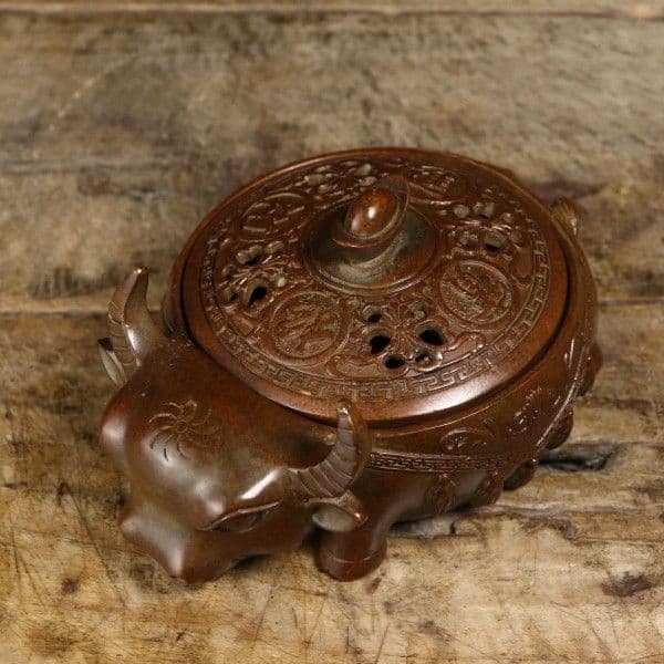 銅 細工 如意牛香炉 香道具 灰皿 装飾品 工芸品 美術品 置物