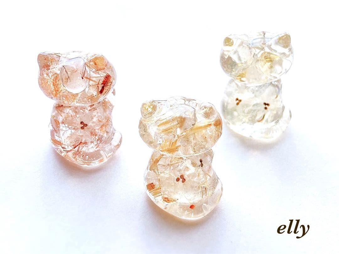 【ヒイラギ様】1092天然石　和柄　じゃれ猫　ジャンピング猫　レジン　たチャーム