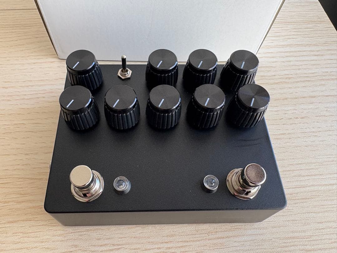 ’s effects ZT （Cult Ray クローン + TS）