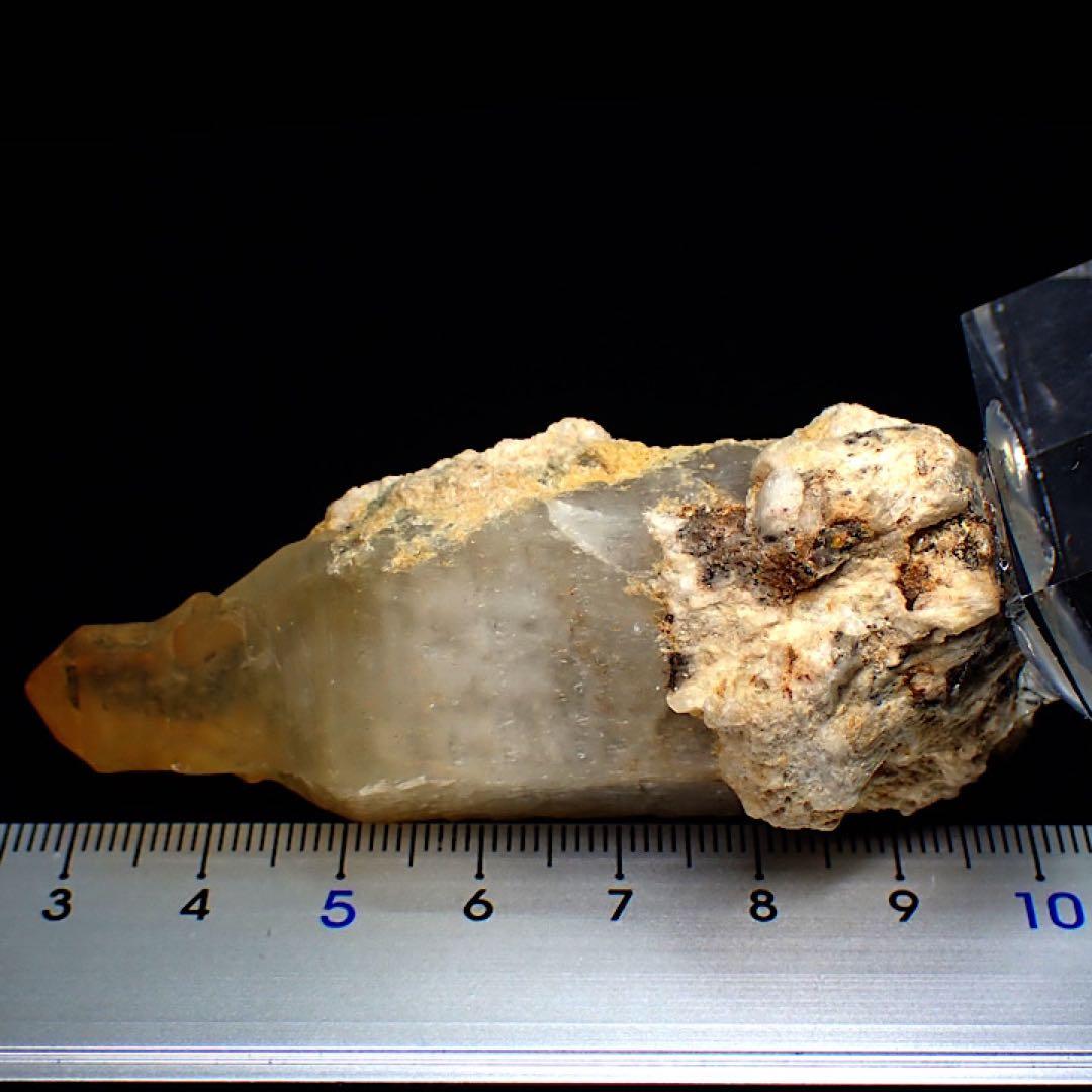 【パキスタン産】ゴールデンヒーラークォーツ(リバースセプター)