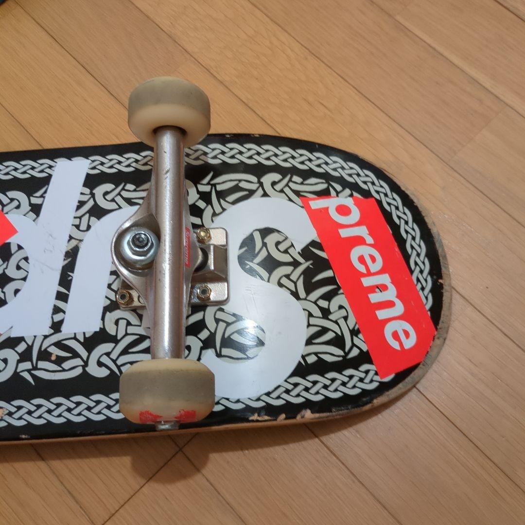 さいやまんsupreme コンプリート8.5インチスケートボード