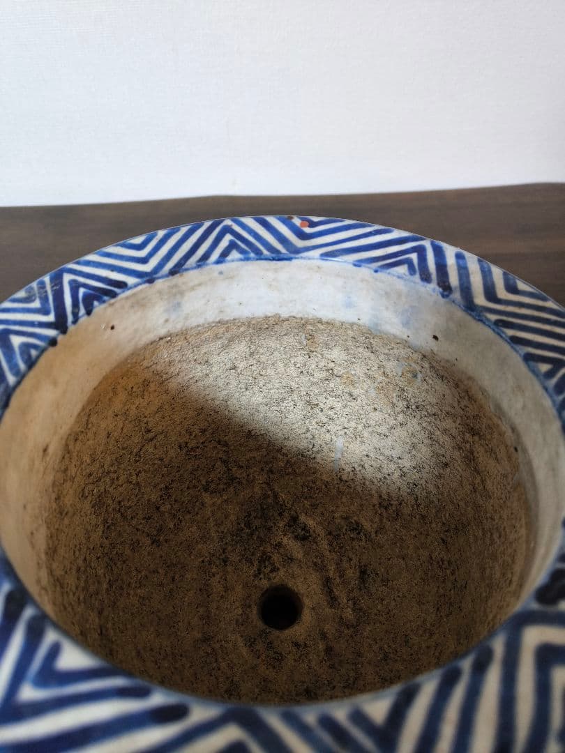 骨董　古伊万里　　明治時代　三足植木鉢　ジャンクガーデン