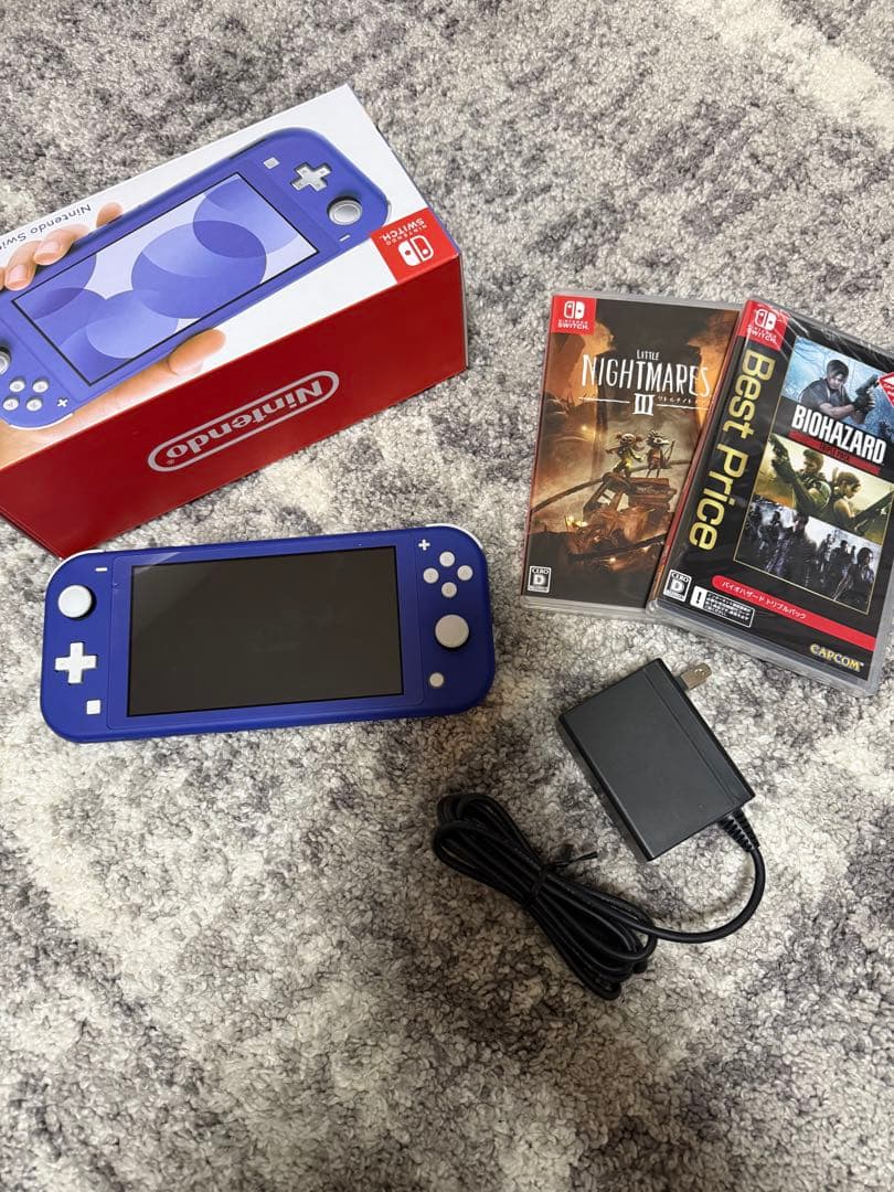 Nintendo Switch Lite 青 + ゲーム2本セット