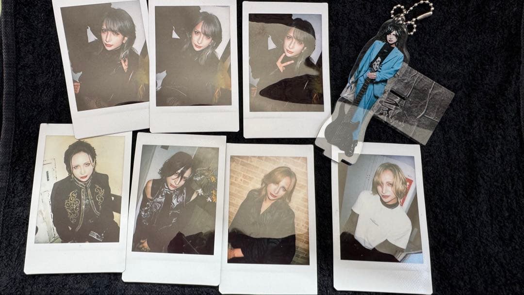 Ashmaze.Azavana Яyu チェキアクスタ