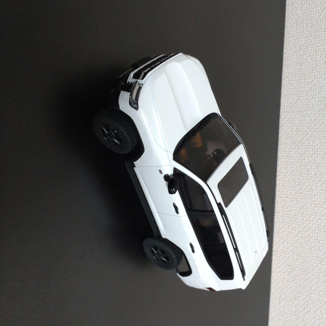 MINI−Z 4x4 トヨタ ラウンドクルーザー