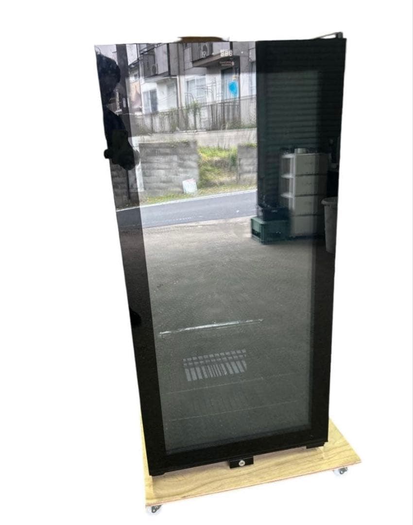 【2018年製】さくら製作所　SB75 動作確認済み　棚板、鍵付き