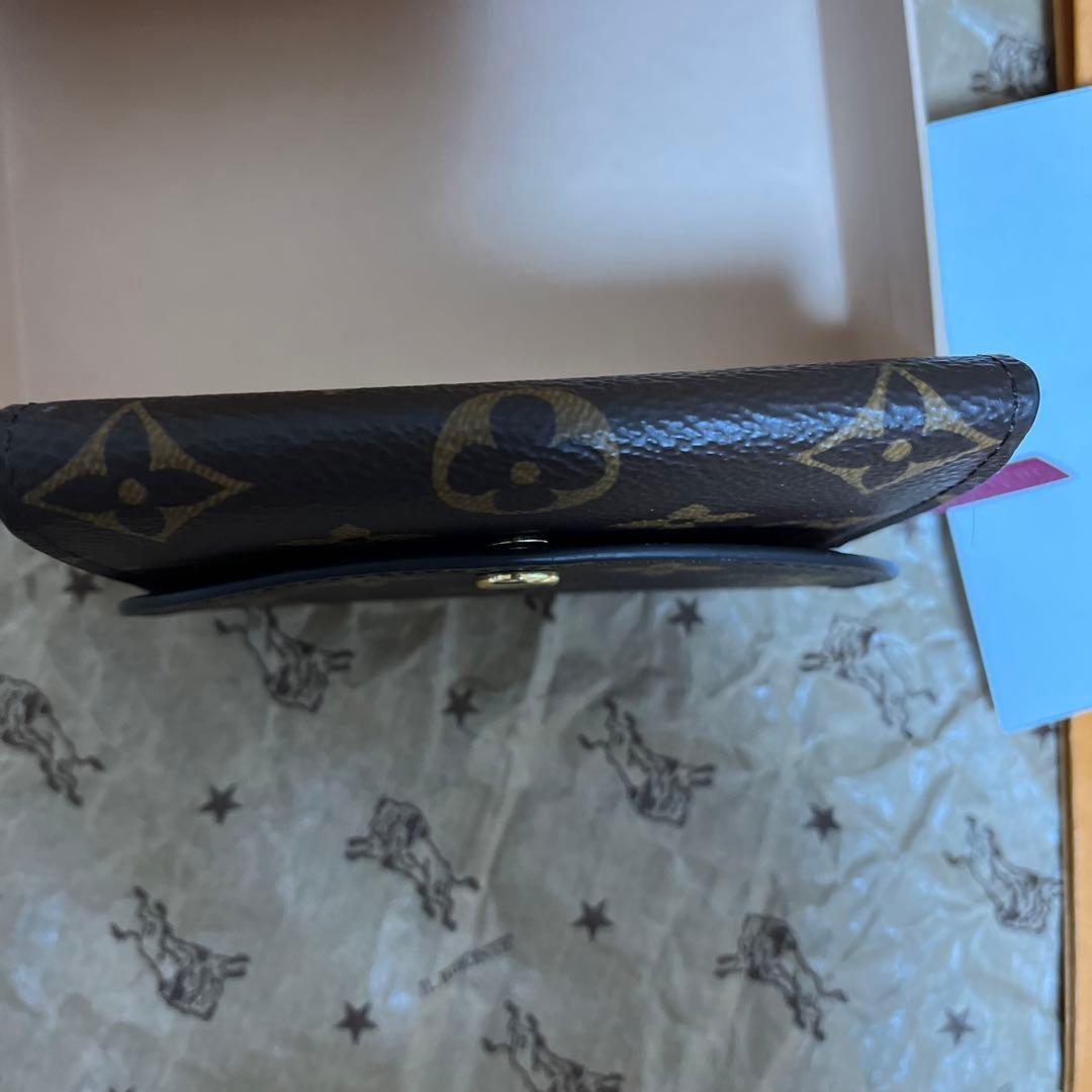 ルイヴィトンポルトモネ・ロザリ