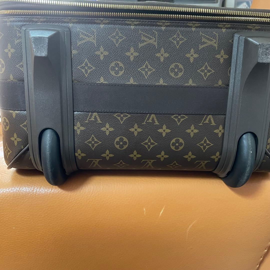 殿のおばちゃんLouis Vuitton モノグラム キャリーケース70