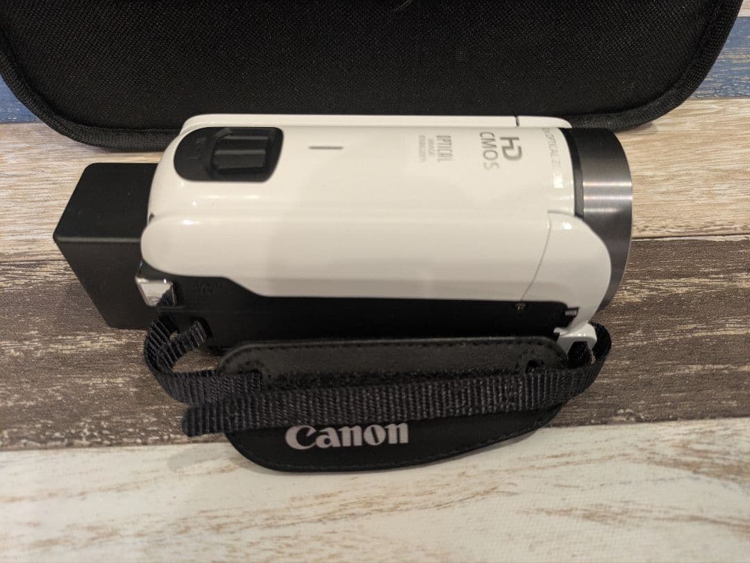 【超美品】 キャノン Canon iVIS HFR700 ビデオカメラ