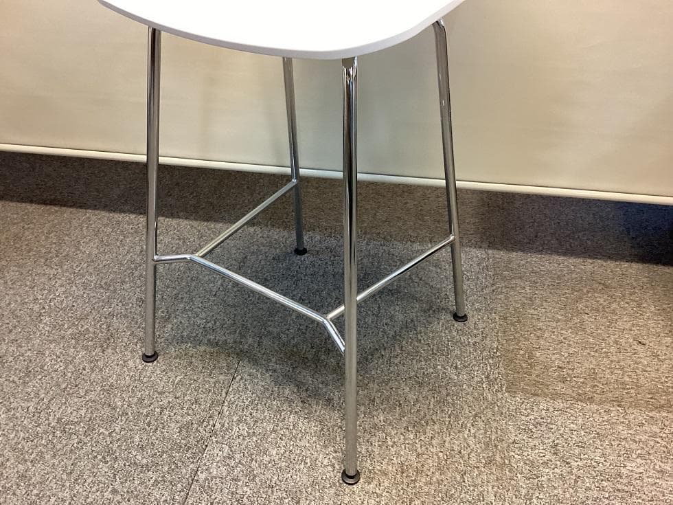 ２１年製　ヴィトラ　ハル　スツール　ハイチェア　ホワイト系　HAL Stool