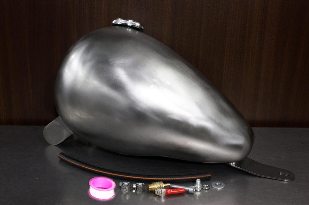 ★-22　新品未使用 ビラーゴ250 エッグタンクKIT　説明書付き　国内発送